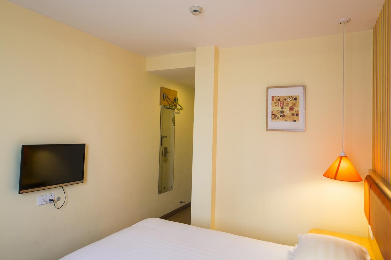 Home Inn Shanghai Pudong Nanpu Bridge Tangqiao Commercial Square Luaran gambar